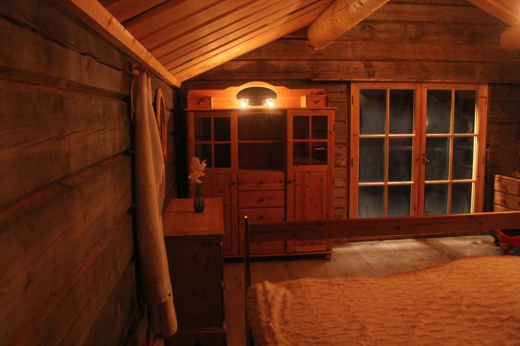 Rustika Strandstugor Utanfoer Raettvik Exterior foto